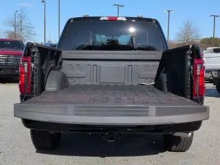 Ford F-150 2025 4x2 STX 4dr SuperCrew 5.5 ft. SB