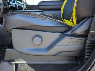 Ford F-150 2025 4x2 STX 4dr SuperCrew 5.5 ft. SB