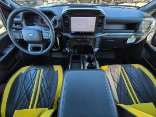 Ford F-150 2025 4x2 STX 4dr SuperCrew 5.5 ft. SB