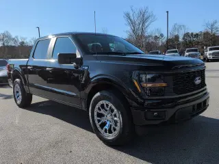 Ford F-150 2025 4x2 STX 4dr SuperCrew 5.5 ft. SB