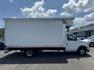 Ford E-Series 2024 E-450 SD 2dr 158 in. WB DRW Cutaway Chassis