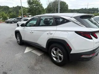 Hyundai TUCSON 2023 SE 4dr SUV