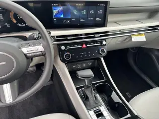 Hyundai TUCSON 2026 SEL 4dr SUV