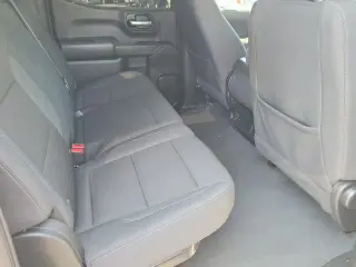Chevrolet Silverado 1500 2023 4x2 Custom 4dr Crew Cab 5.8 ft. SB