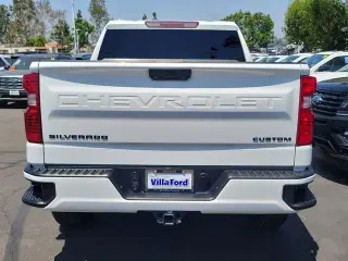 Chevrolet Silverado 1500 2023 4x2 Custom 4dr Crew Cab 5.8 ft. SB