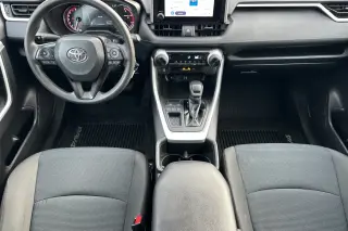 Toyota RAV4 2023 LE 4dr SUV