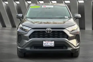 Toyota RAV4 2023 LE 4dr SUV