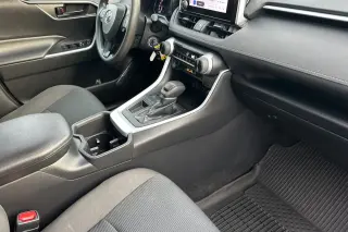 Toyota RAV4 2023 LE 4dr SUV