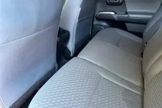 Toyota Tacoma 2021 4x4 SR5 V6 4dr Double Cab 5.0 ft SB