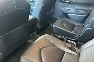 Toyota Highlander 2023 AWD XLE 4dr SUV