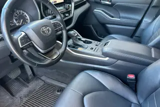 Toyota Highlander 2023 AWD XLE 4dr SUV