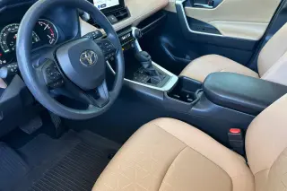 Toyota RAV4 2025 AWD XLE 4dr SUV
