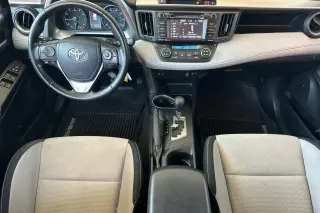 Toyota RAV4 2017 AWD XLE 4dr SUV