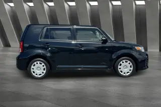Scion xB 2015 4dr Wagon 5M