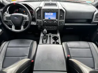 Ford F-150 2018 4x4 Raptor 4dr SuperCrew 5.5 ft. SB