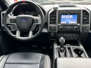 Ford F-150 2018 4x4 Raptor 4dr SuperCrew 5.5 ft. SB