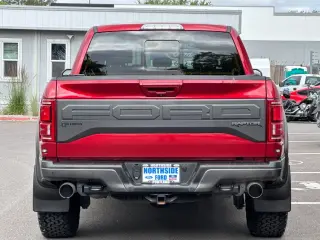Ford F-150 2018 4x4 Raptor 4dr SuperCrew 5.5 ft. SB