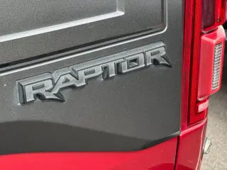 Ford F-150 2018 4x4 Raptor 4dr SuperCrew 5.5 ft. SB