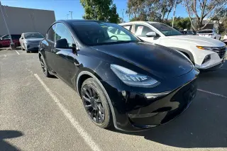 Tesla Model Y 2021 AWD Long Range 4dr Crossover