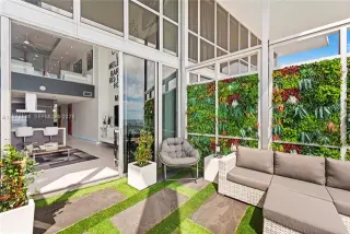 Propiedad en alquiler con 2 habitaciones y 2 baños en Miami