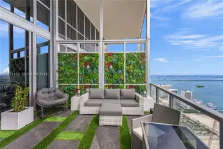 Propiedad en alquiler con 2 habitaciones y 2 baños en Miami