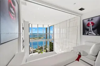Propiedad en alquiler con 2 habitaciones y 2 baños en Miami