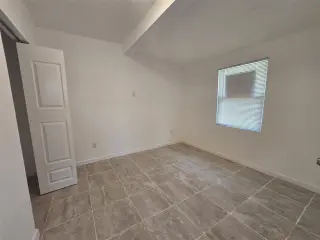 Propiedad en alquiler con 2 habitaciones y 1 baño en Miami