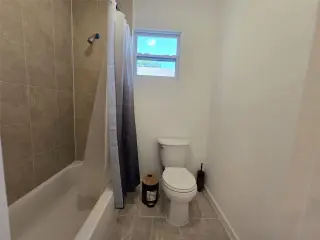 Propiedad en alquiler con 2 habitaciones y 1 baño en Miami