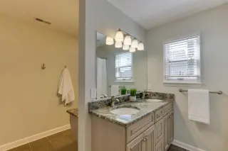 Propiedad en alquiler con 3 habitaciones y 2 baños en Virginia Beach