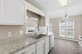 Propiedad en alquiler con 4 habitaciones y 2 baños en Pooler
