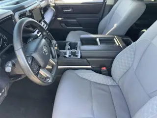 Toyota Tundra 2023 4x4 SR5 4dr CrewMax Cab Pickup SB