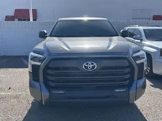 Toyota Tundra 2023 4x4 SR5 4dr CrewMax Cab Pickup SB