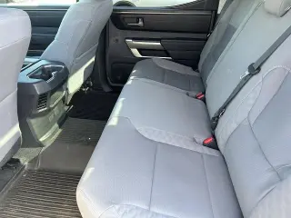 Toyota Tundra 2023 4x4 SR5 4dr CrewMax Cab Pickup SB