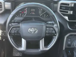 Toyota Tundra 2023 4x4 SR5 4dr CrewMax Cab Pickup SB