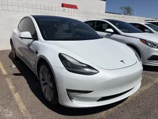 Tesla Model 3 2018 AWD Performance 4dr Fastback