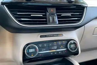 Ford Escape 2021 SEL 4dr SUV
