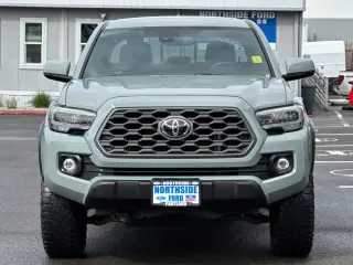 Toyota Tacoma 2023 4x4 TRD Pro 4dr Double Cab 5.0 ft SB 6M