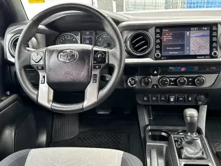 Toyota Tacoma 2023 4x4 TRD Pro 4dr Double Cab 5.0 ft SB 6M