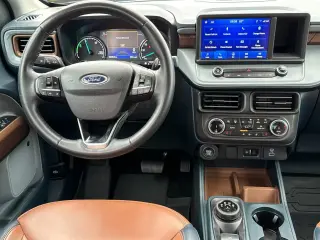 Ford Maverick 2023 XL 4dr SuperCrew 4.5 ft. SB