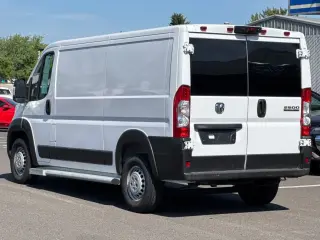 Ram ProMaster 2025 SLT 2500 136 WB 3dr Low Roof Cargo Van
