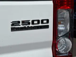 Ram ProMaster 2025 SLT 2500 136 WB 3dr Low Roof Cargo Van