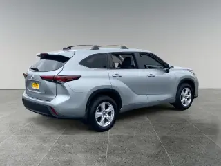 Toyota Highlander 2024 LE 4dr SUV