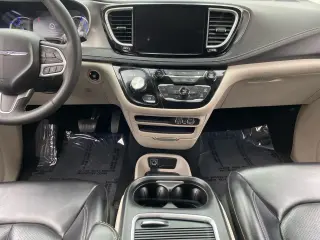 Chrysler Pacifica Plug-In Hybrid 2023 Touring L 4dr Mini-Van