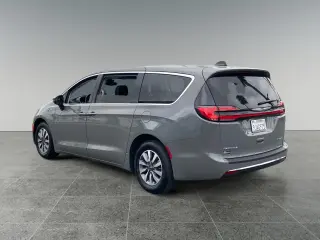 Chrysler Pacifica Plug-In Hybrid 2023 Touring L 4dr Mini-Van