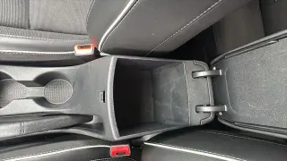 Hyundai VENUE 2022 Limited 4dr Crossover