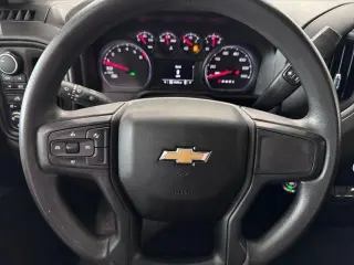 Chevrolet Silverado 1500 2023 4x4 Custom 4dr Crew Cab 5.8 ft. SB