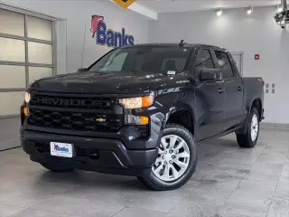 Chevrolet Silverado 1500 2023 4x4 Custom 4dr Crew Cab 5.8 ft. SB