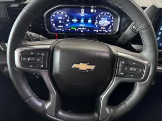 Chevrolet Silverado 1500 2023 4x4 LT 4dr Crew Cab 5.8 ft. SB w/2FL