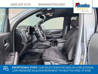Chevrolet Colorado 2023 4x4 Trail Boss 4dr Crew Cab 5 ft. SB