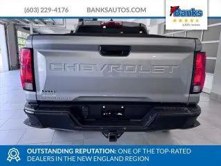 Chevrolet Colorado 2023 4x4 Trail Boss 4dr Crew Cab 5 ft. SB
